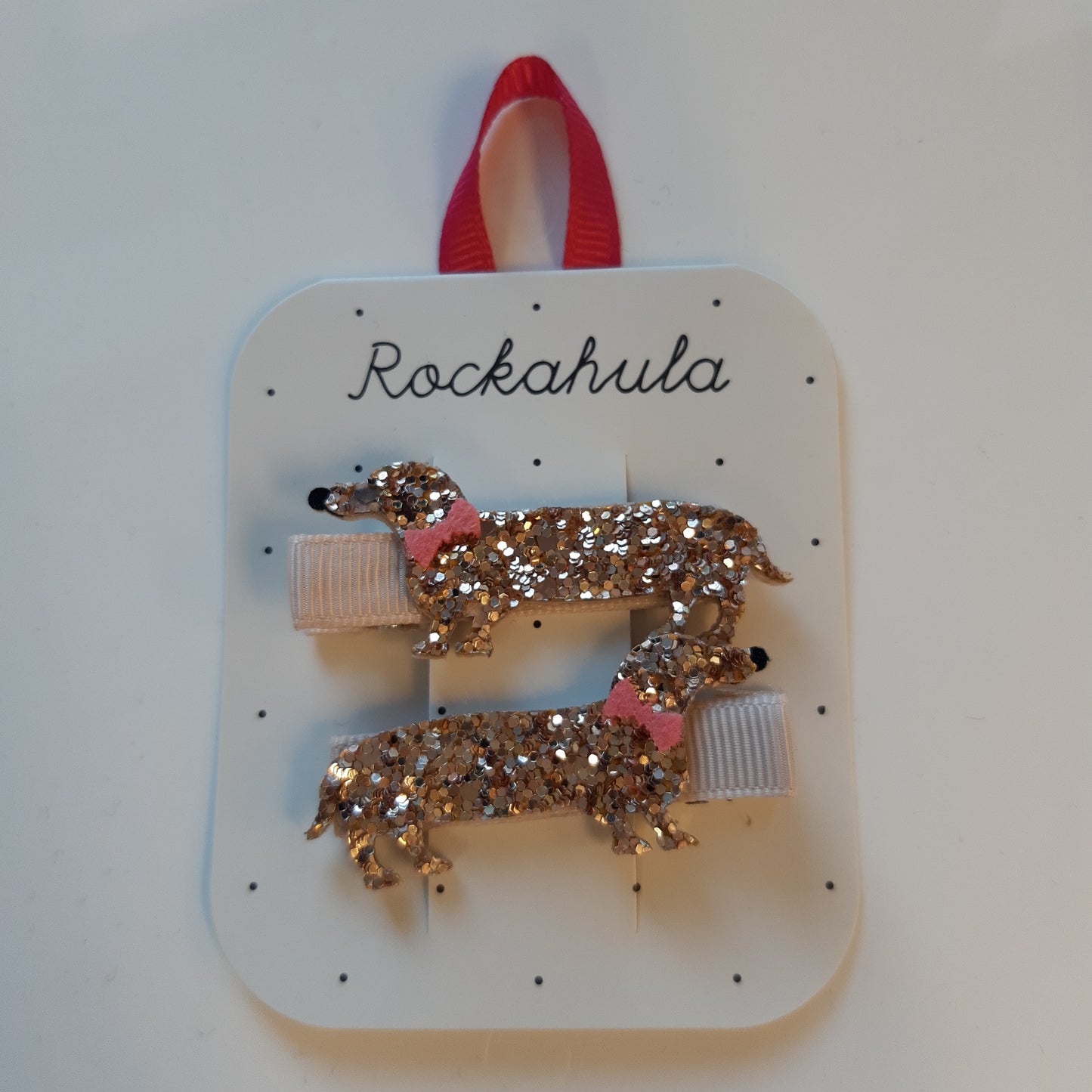 Rockahula, mäyräkoirapinnit