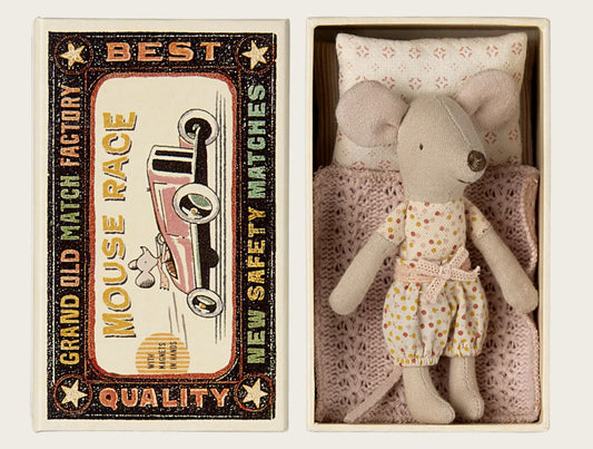 Maileg pieni hiiri rasiassa