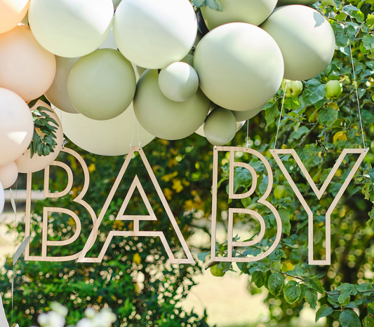 Ginger Ray, Baby isot kirjaimet