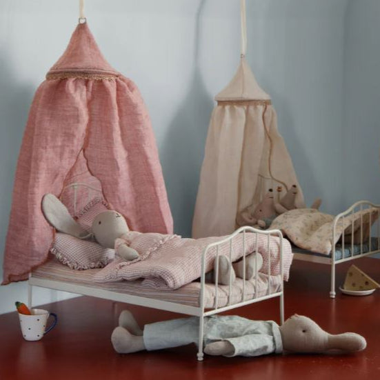 Maileg sängyn katos, minttu