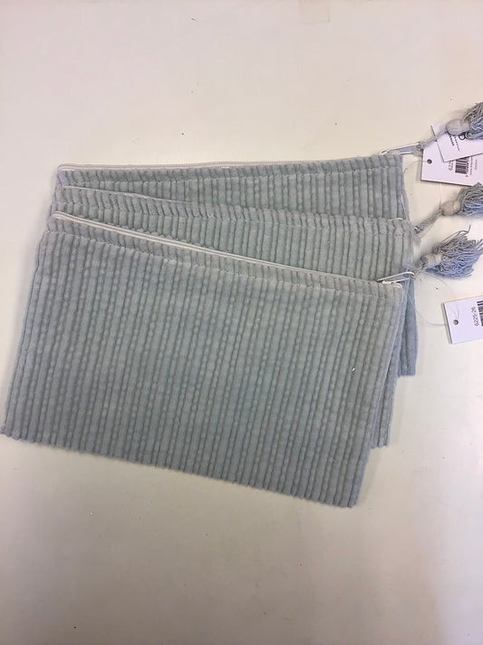 Ib Laursen, samettinen meikkipussi, vihreä