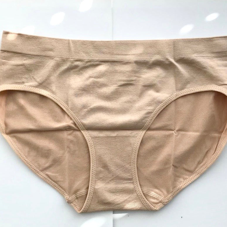 Sansha, aikuisten ihonväriset Silhouette-alushousut