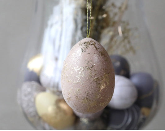 Chic Antique, pääsiäismuna, kultainen marmorointi