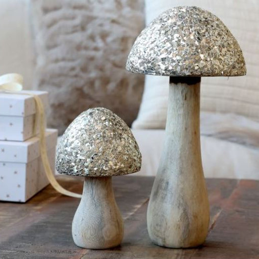 Chic Antique, iso sienikoriste